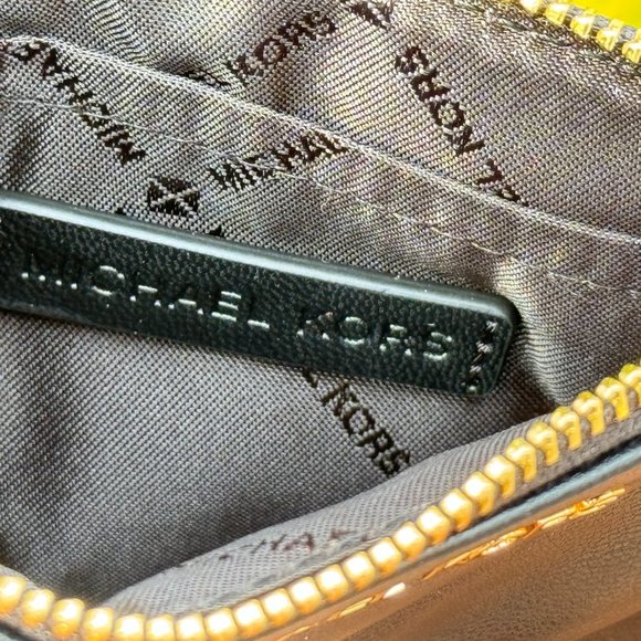 Michael Kors Jet Set Travel Small Top Zip Coin Pouch ID Key Holder Wallet Black - Picture 5 of 9